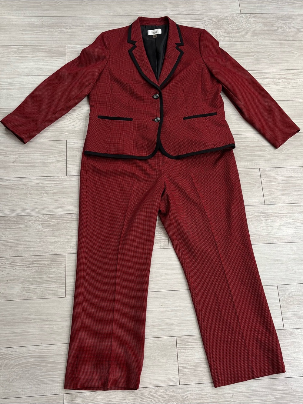 Le Suit Burgundy Women's Pantsuit with Black Trim 18